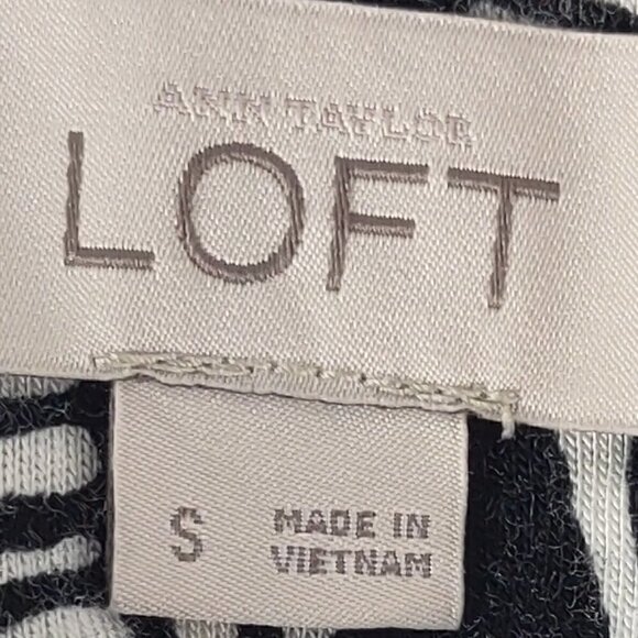 LOFT Ann Taylor Olive/Black/Off White V Neck Floral Drawstring Waist Dress Sz S - Picture 6 of 7